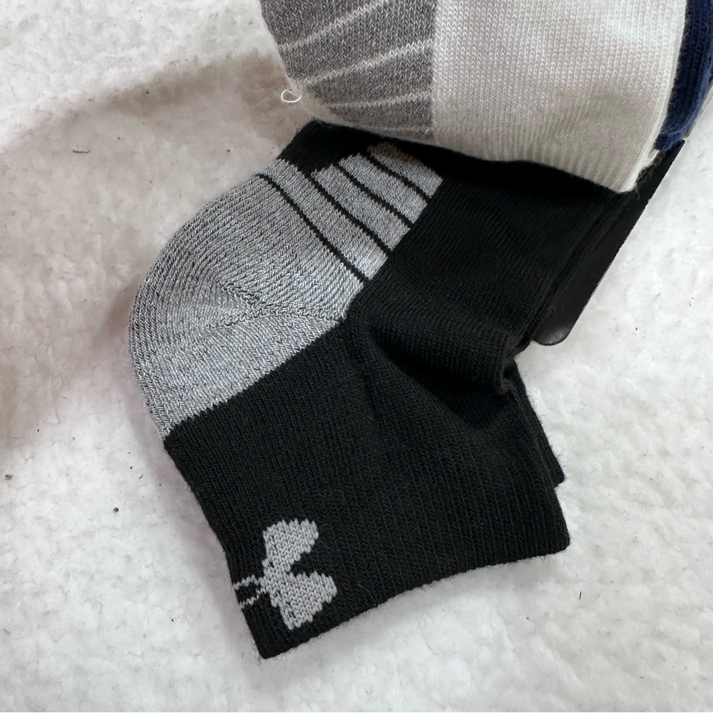 Under Armour Socks - Picture 7 of 12